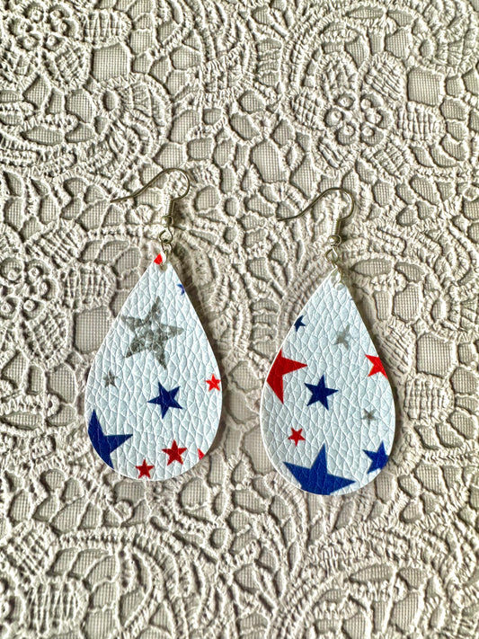 Red, Silver & Blue Star Faux Leather Teardrop Earrings – Patriotic Lightweight Dangles