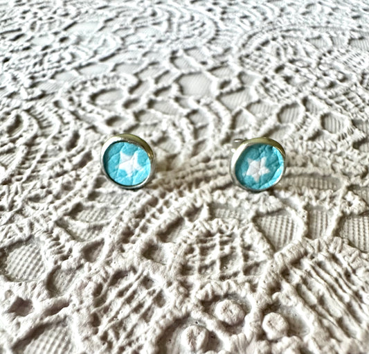 Light Blue Star Faux Leather Stud Earrings – 7mm Patriotic Mini Earrings
