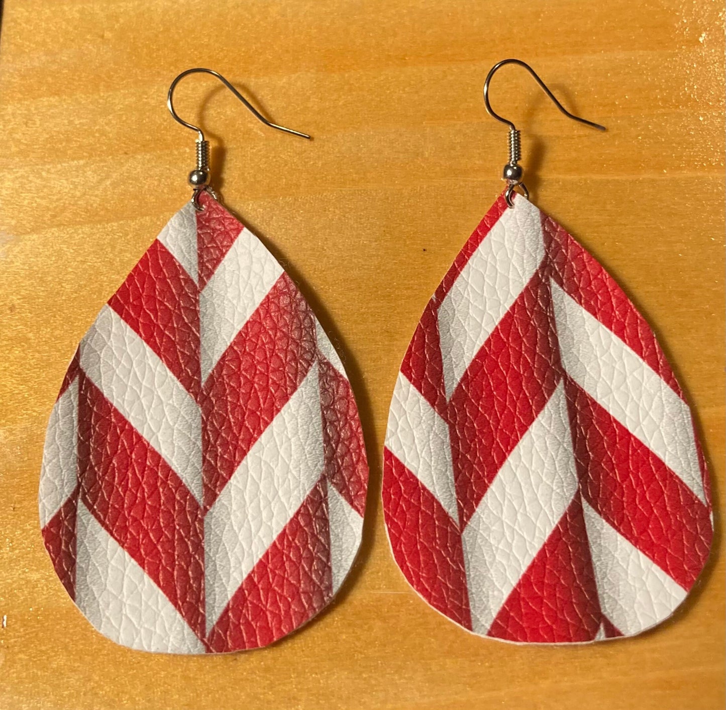 Red & White Candy Cane Striped Faux Leather Teardrop Earrings