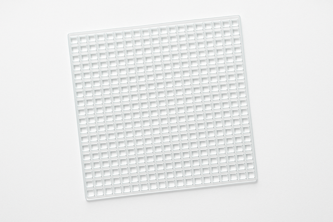 7 mesh plastic canvas square