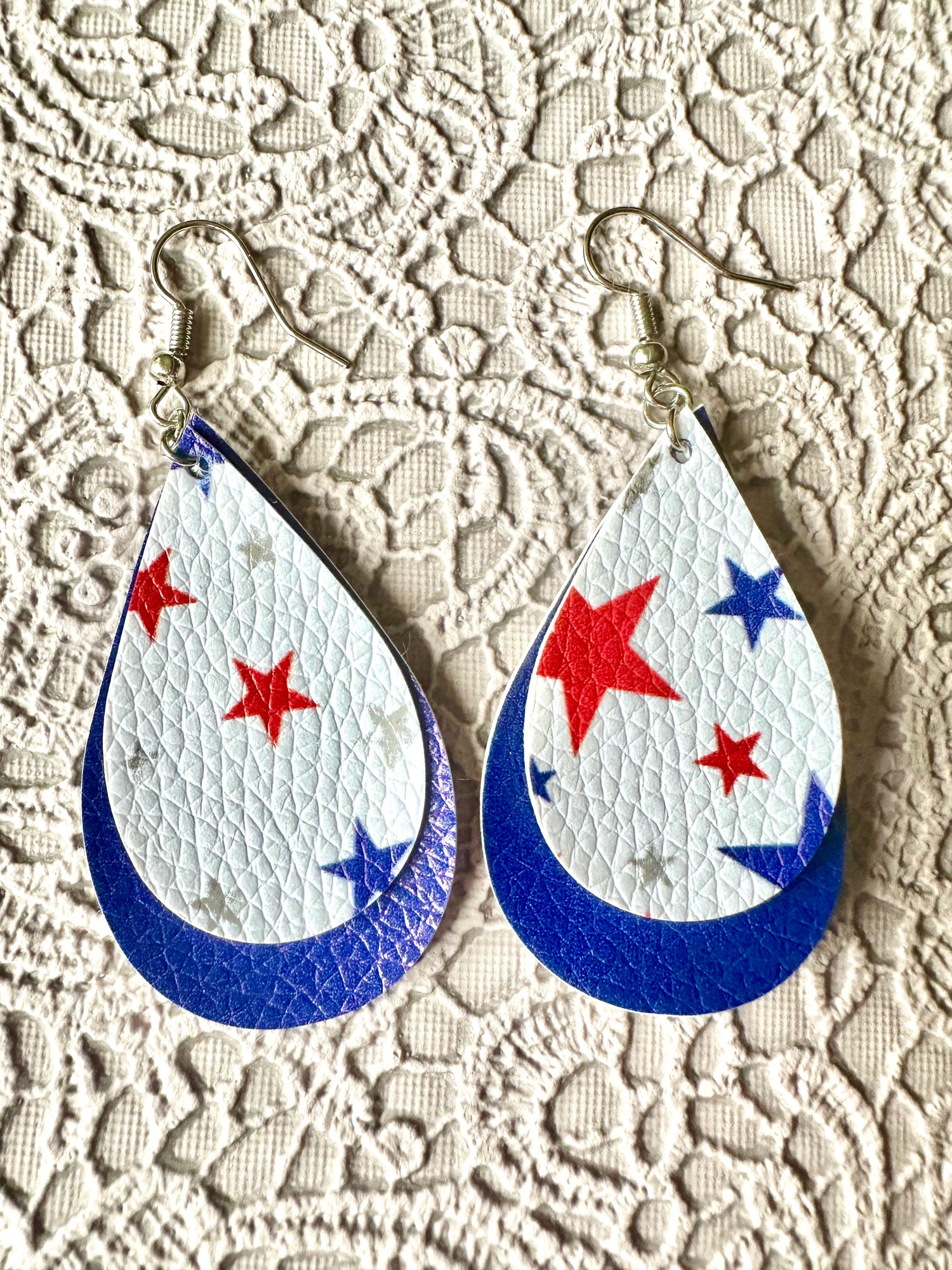 Double Layer Patriotic Faux Leather Teardrop Earrings – Royal Blue & Star Print Dangles