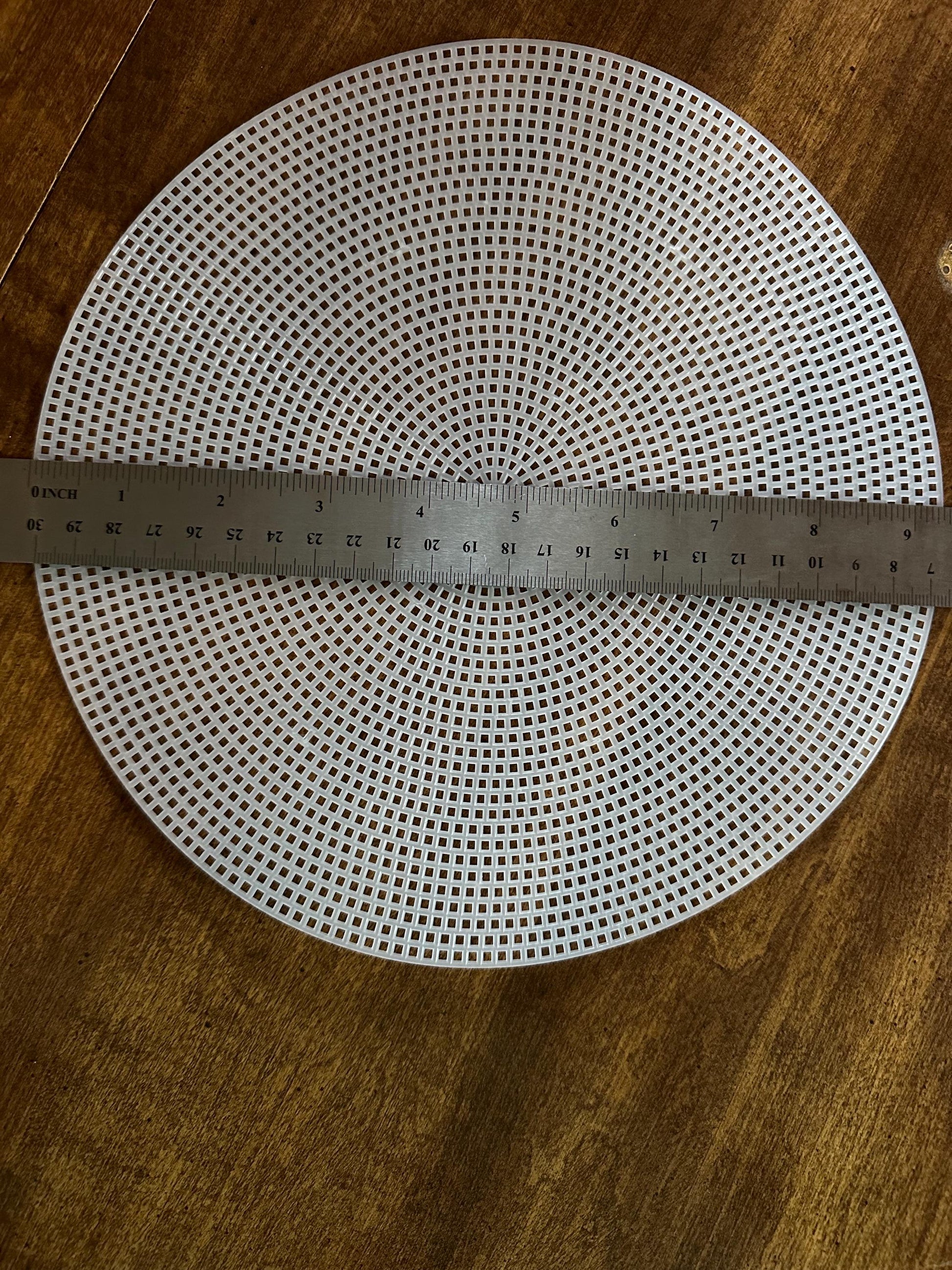 Precut Plastic Canvas Circle – 9.3 Inch Round Shape
