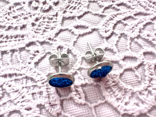 Glitter Blue Faux Leather Stud Earrings – 7mm Sparkle Studs – Lightweight & Nickel-Free